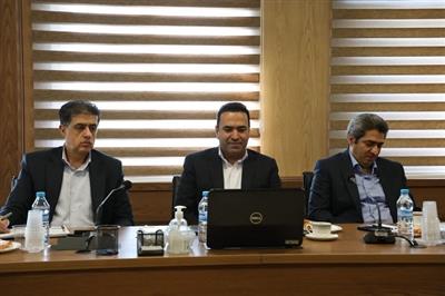 مؤسسه تحقیقات گیاه‌پزشكی ویترین سازمان تحقیقات است