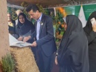 بازدید رئیس سازمان جهاد کشاورزی استان از غرفه مرکز تحقیقات و آموزش کشاورزی و منابع طبیعی استان کرمان