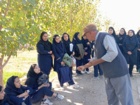 تور علمی - آموزشی  هنرجویان تولید گیاهان دارویی از مزرعه زعفران سمنان