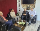 دیدار معاون پژوهش، فناوری و انتقال یافته‌های مؤسسه و پژوهشگر مروج ارشد شتر با مدیر جهاد کشاورزی نهبندان