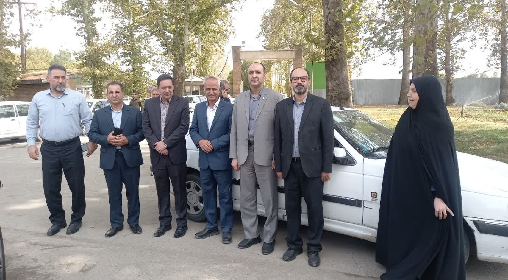 معاون آموزش و ترویج سازمان تات از پردیس تحقیقات و آموزش کشاورزی بروجرد بازدید کرد