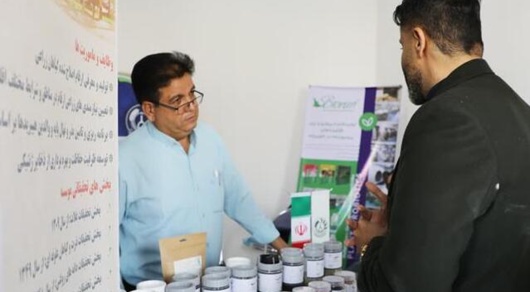ارائه دستاوردهای نوین مؤسسه تحقیقات اصلاح و تهیه نهال و بذر در نمایشگاه استان البرز