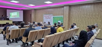 برگزاری کارگاه آبیاری قطره‌ای زیرسطحی در باغات پسته