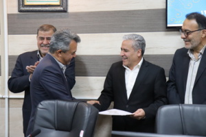 مراسم تکریم و معارفه رییس مرکز تحقیقات و آموزش کشاورزی و منابع طبیعی استان مرکزی