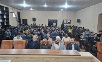 نشست بصیرتی _ تبیینی به مناسبت ۱۳ آبان روز ملی مبارزه با استکبار جهانی و روز دانش آموز در هنرستان مستقر در مرکز