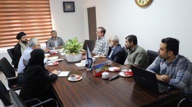 نشست شورای فرهنگی مرکز آموزش عالی امام خمینی(ره) با محوریت بزرگداشت هفته دفاع مقدس