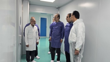 پیشگامی شعبه مشهد موسسه رازی در تولید واکسن‌های بی‌هوازی؛ بازدید هیئت دامپزشکی استان از ظرفیت‌های جدید