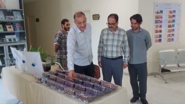 بازدید معاون پژوهشی مرکز تحقیقات کشاورزی خوزستان از دستاوردهای پژوهشکده خرما