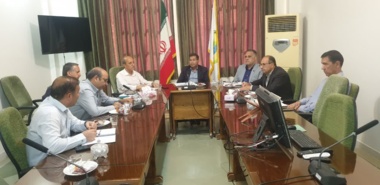 جلسه مشترک مرکز ملی تحقیقات شوری و موسسه اصلاح و تهیه نهال و بذر