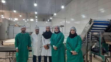 بازدید علمی گروه فیزیولوژی و فناوری پس از برداشت از واحدهای فرآوری خرما در آبادان و خرمشهر