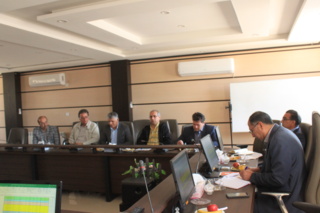 تأکید بر پژوهش مسئله‌محور و شفاف‌سازی پرداخت‌ها