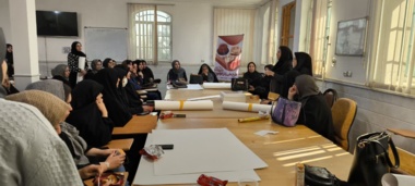 بازدید طرح ملی زنان نوآور روستای بهره ور استان قم با موضوع پخت نان و شیرینی