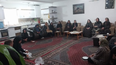 توانمندسازی بانوان روستای داود پیغمبر در تولید محصولات سالم و استقرار باغچه‌های سلامت