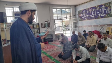 بیان فرازهایی از کتاب «زندگی به سبک روح‌الله» در مرکز تحقیقات و آموزش کشاورزی و منابع طبیعی استان کرمان