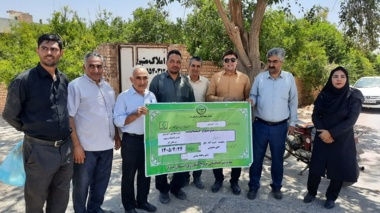 برگزاری دوره آموزشی هرس تابستانه و پیوند درختان انار در راستای شعار آموزش و ترویج سازمان تحقیقات، آموزش و ترویج کشاورزی