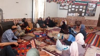 برگزاری نشست هم‌اندیشی صندوق خرد زنان روستایی شهرستان کنگان با محوریت توانمندسازی بومی