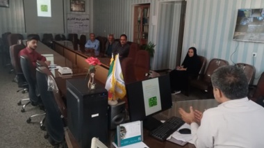 آموزش مرغداران همزمان با آغاز فصل مهاجرت پرندگان در استان کرمان